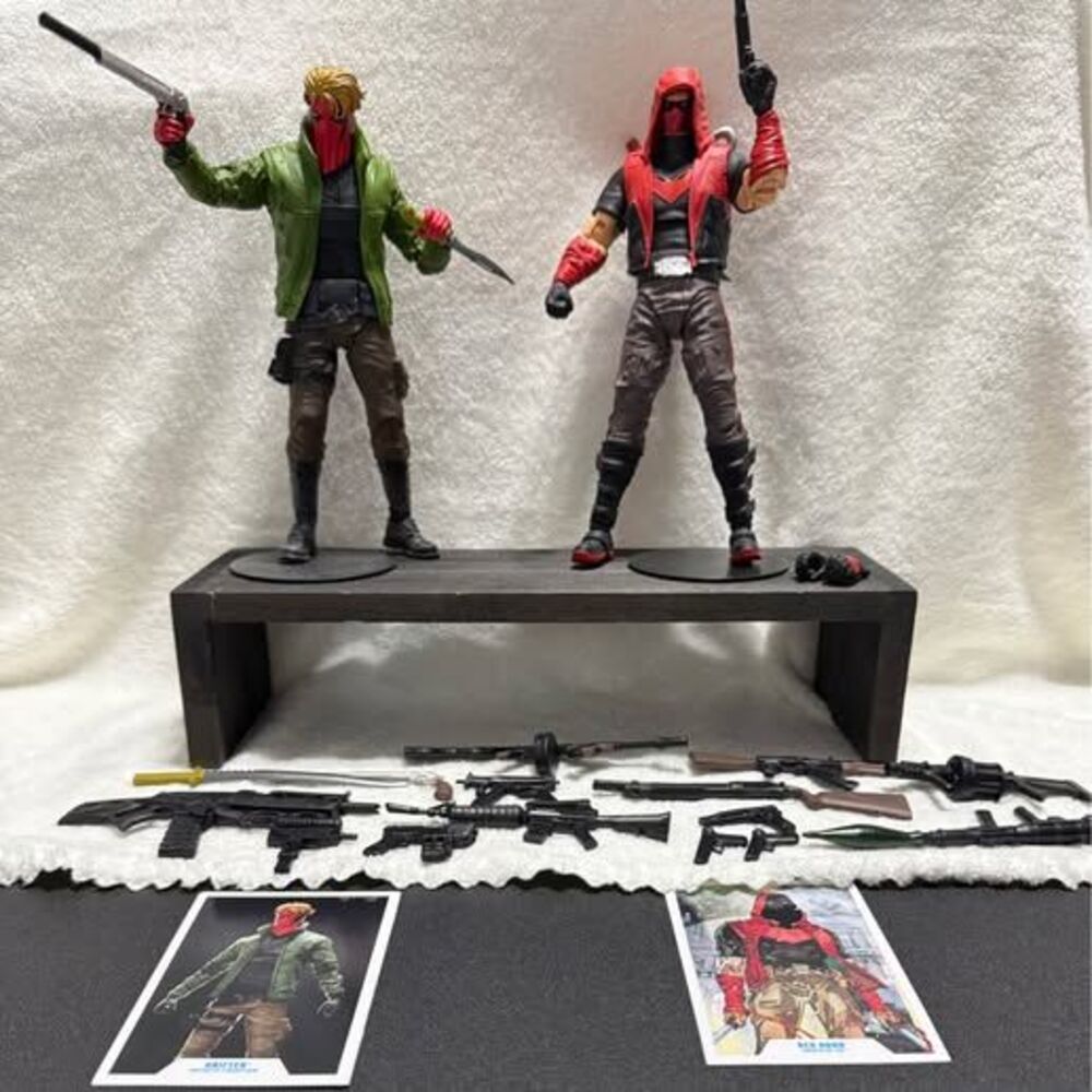 McFarlane DC Multiverse Weapons Experts Action Figures